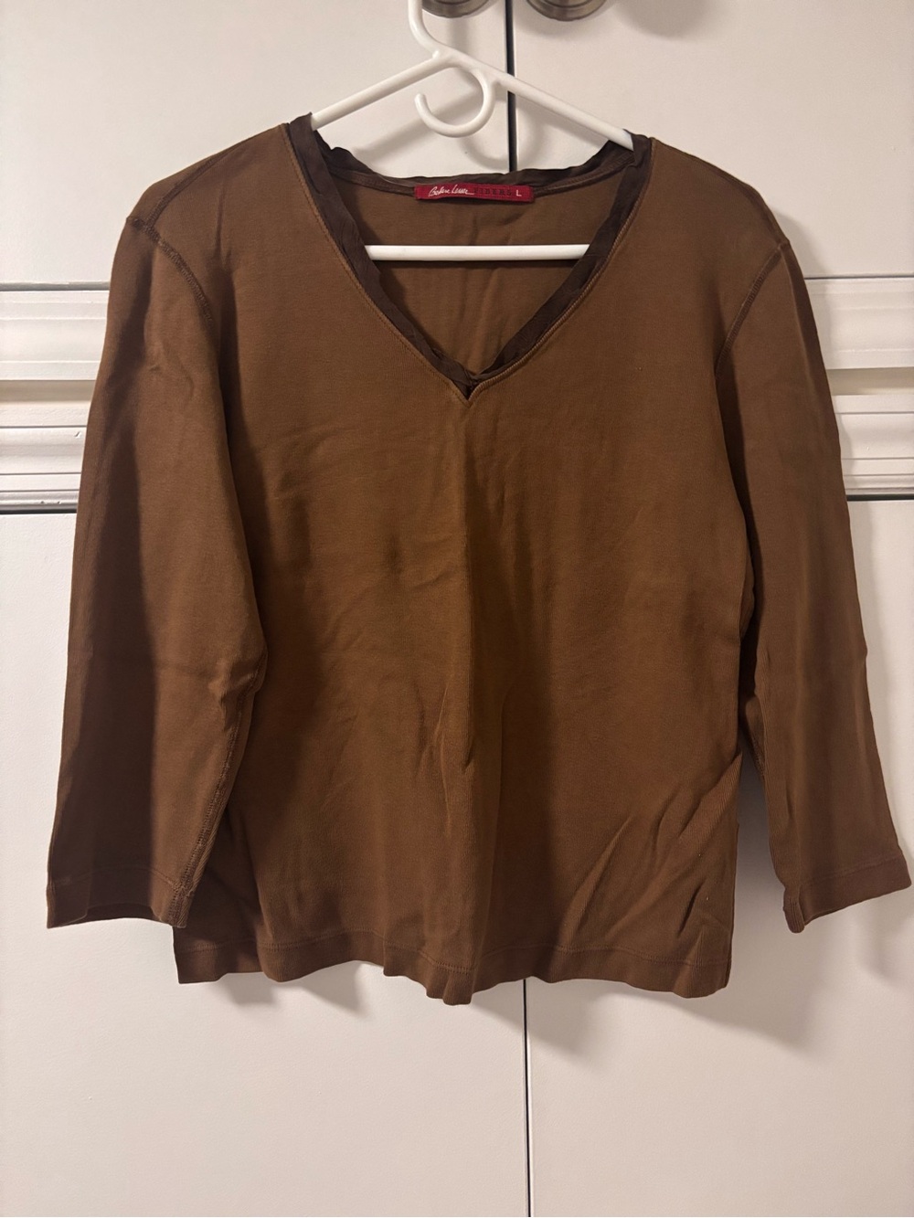 Women's Brown V-Neck Long Sleeve Top